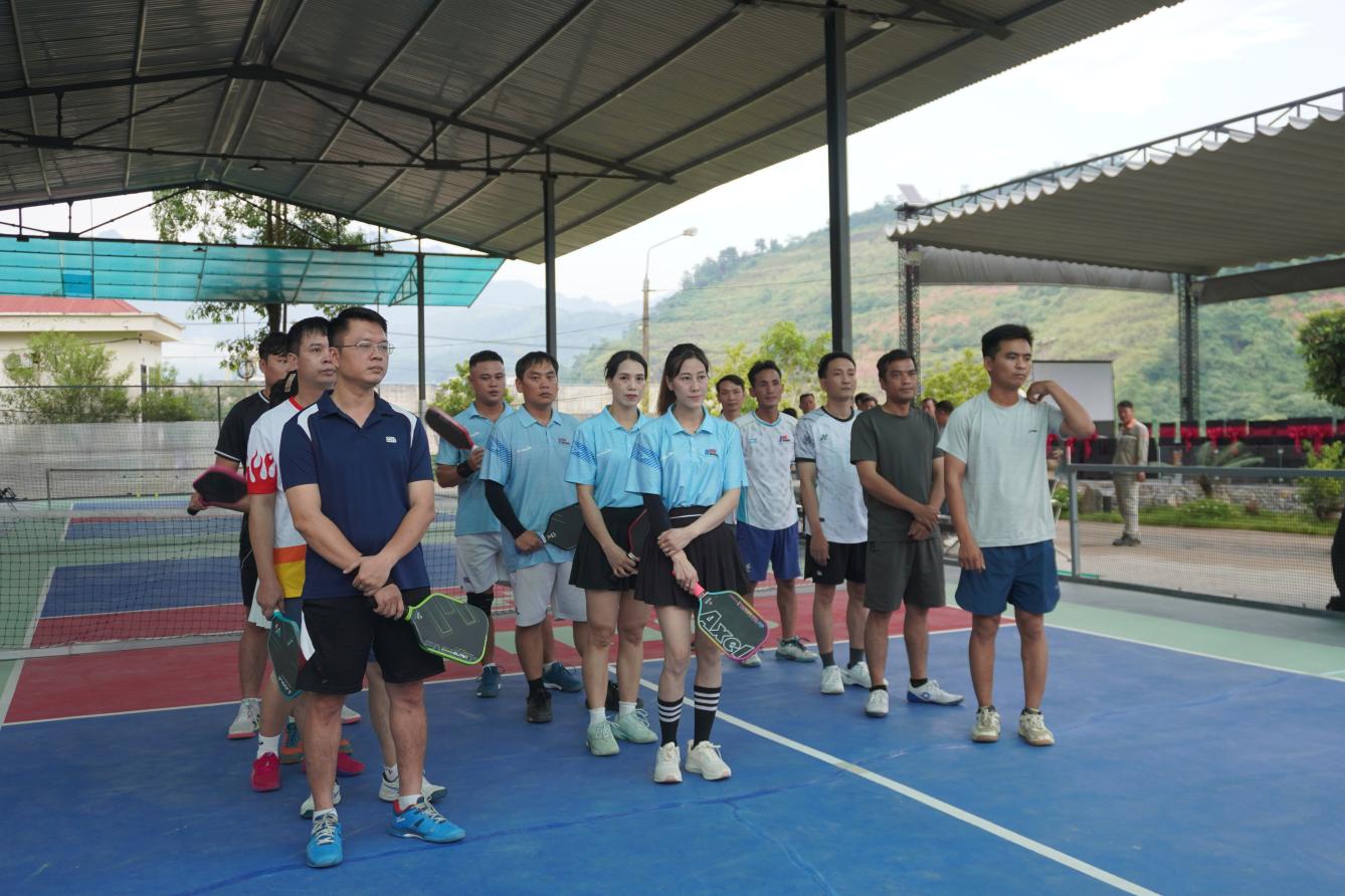 Giao lưu thể thao Pickleball: Thắt chặt tình đoàn kết giữa Thủy điện Bắc Hà và HDBank Chi nhánh Lào Cai